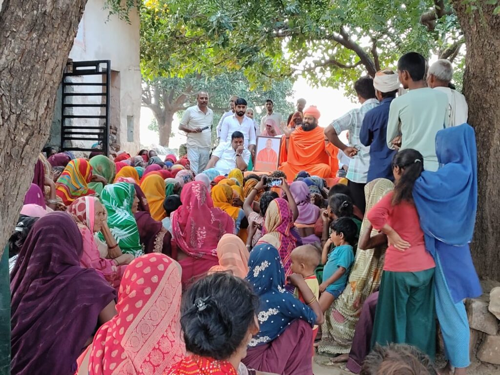 Hari Narayan Maharaj with locals of Sita Pahadi during establishment of the NGO.